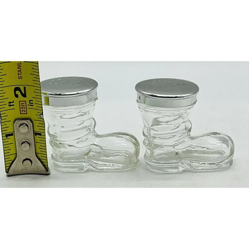 Vintage‎ Clear Glass Boots Shoes Salt Pepper Shaker Set Santa Silver Tops 2 inch